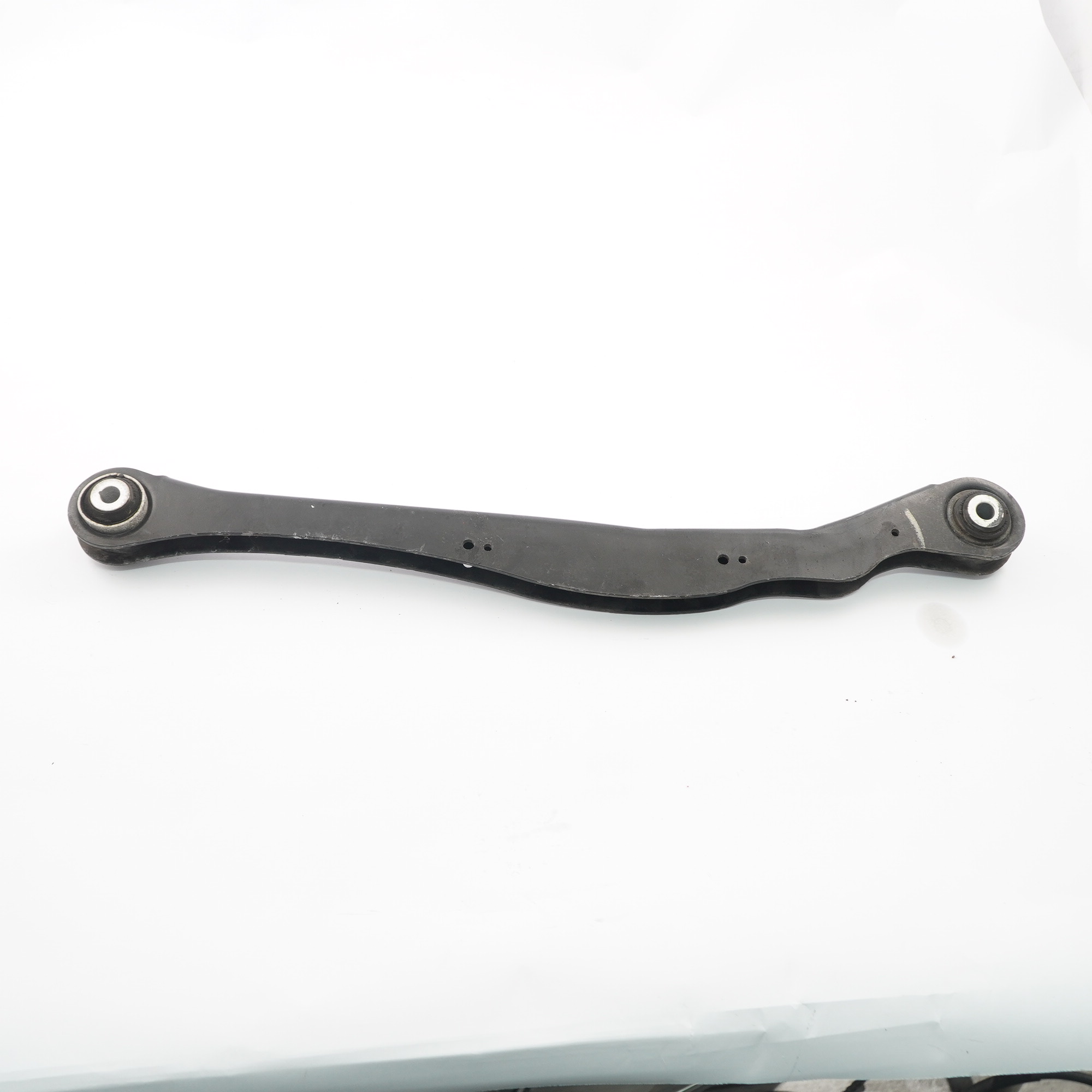 Essieu arrière Wishbone BMW F45 X1 F48 Bras de contrôle supérieur 6851563