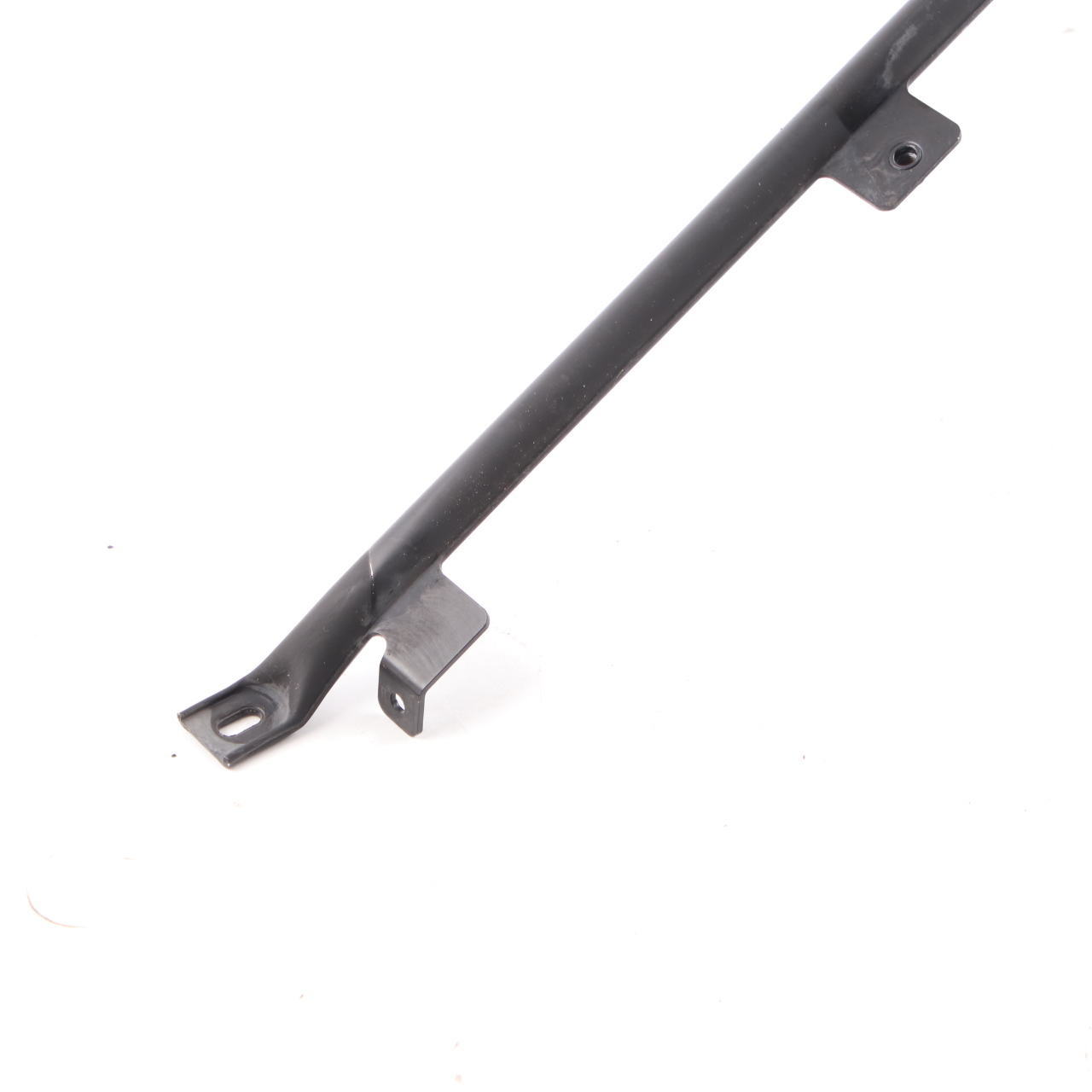 BMW E63 E64 Barre de renfort de panneau avant Support jambe force en V 7046547