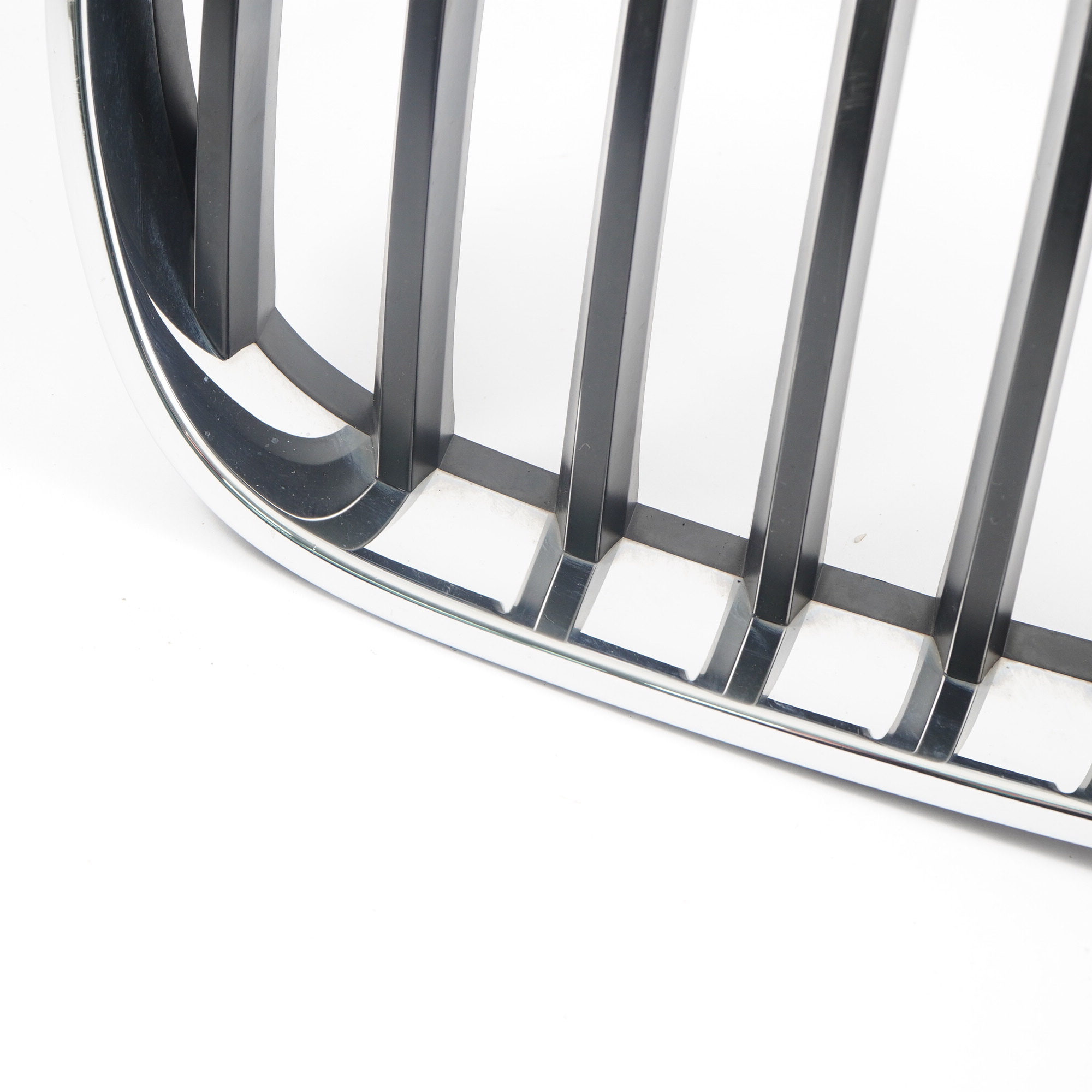 BMW X3 F25 Grille De Aare-Chocs Avant Droite Rein Noir Chrome 7210726