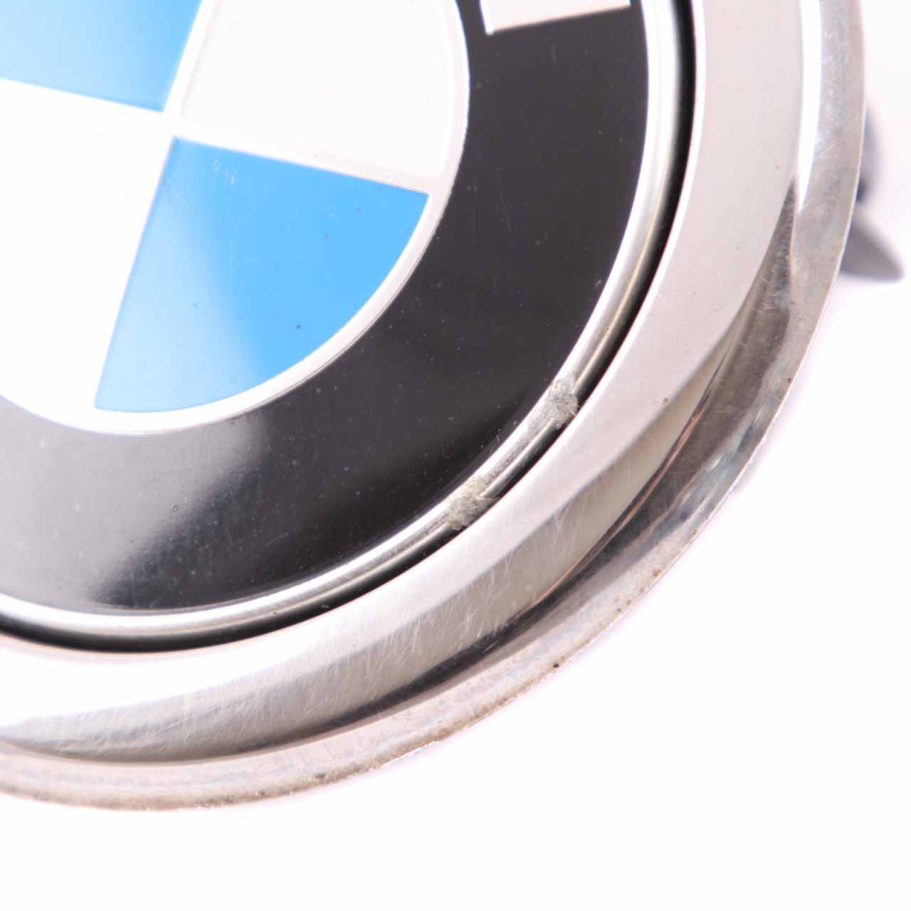 BMW F20 F21 LCI Embleme de porte de coffre Bouton de hayon Ouverture de badge