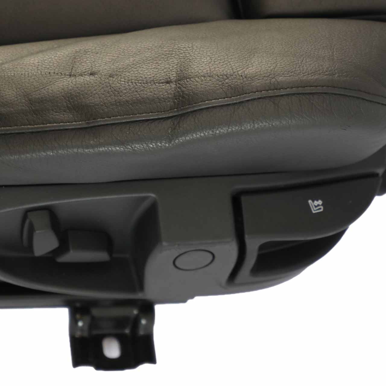 Front Seat BMW E60 E61 M Sport Heated Black Leather Dakota Right O/S