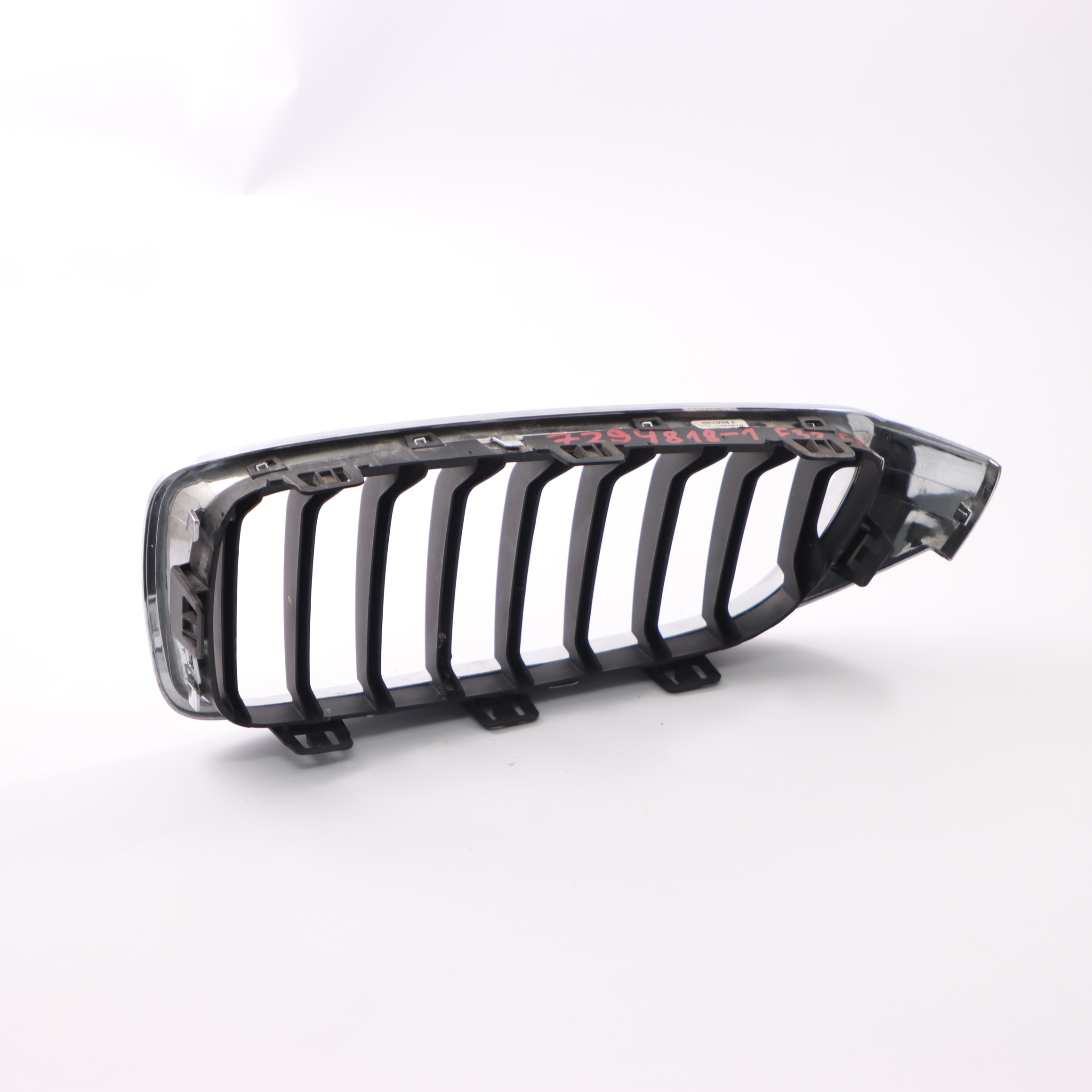 BMW F32 Pare chocs avant Grille centrale Panneau garniture droit chromé 7294818