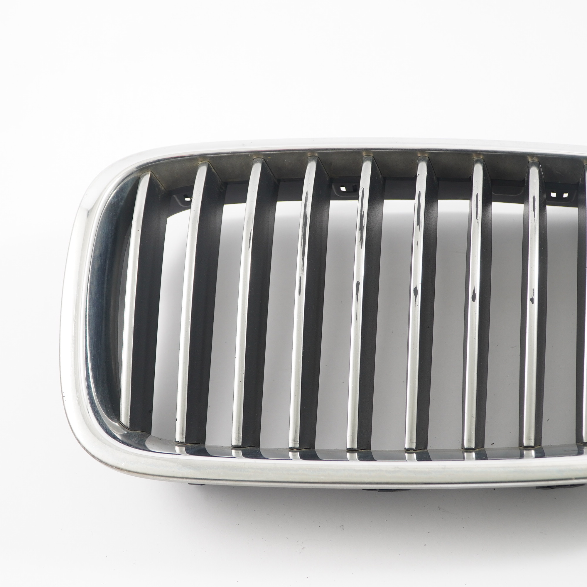 Grille BMW X6 E71 X5 E70 Pare-chocs avant Grille Reinette avant gauche 7305589