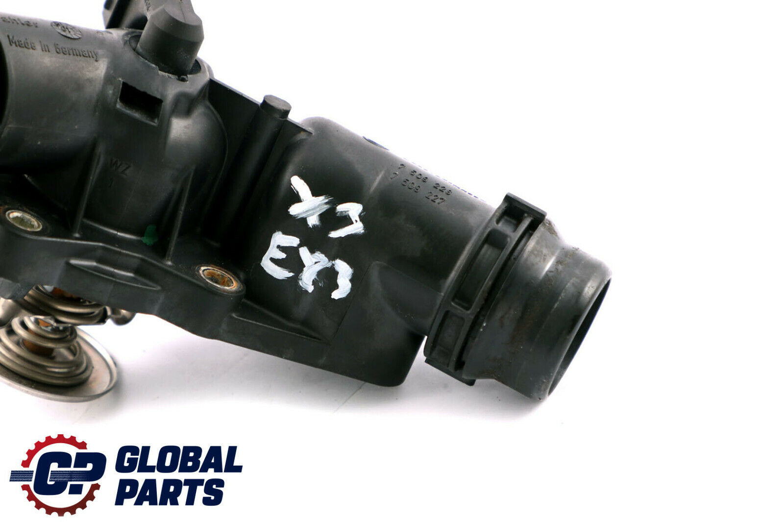 BMW 3 5 X3 X5 7 Serie E39E46 E60 E65 E53 E83 E36 Boitier de thermostat 7509228