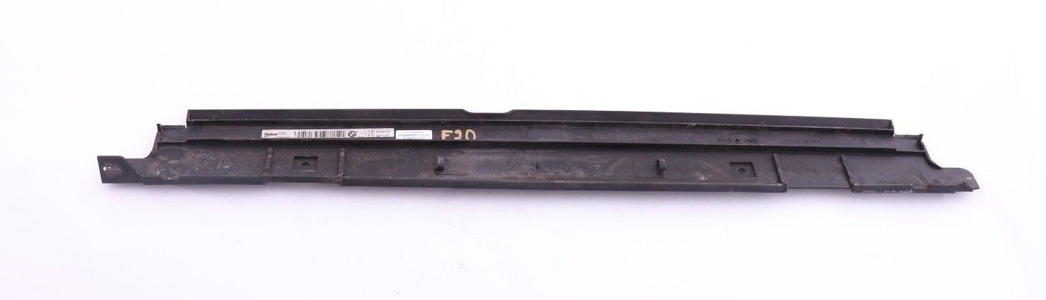 BMW F20 F22 F30 Joint D'etancheite Superieur Du Centre Du Radiateur 7600543