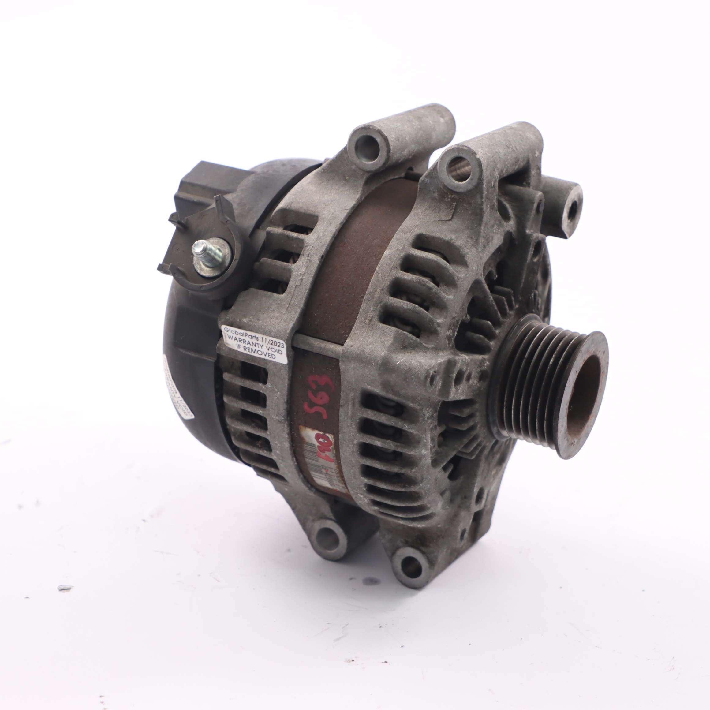 BMW F10 M5 F06 F12 F13 M6 S63N Moteur Alternateur Générateur 14V 210A 7606628