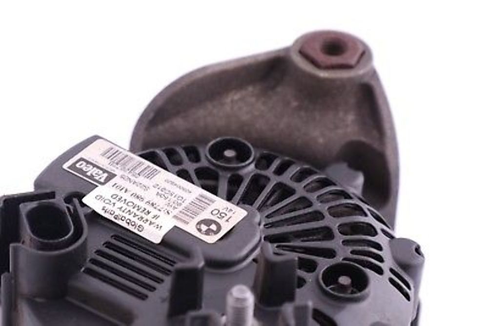 BMW E46 M47N M57N Alternateur Generateur 150A Valeo 7789980 12317789980