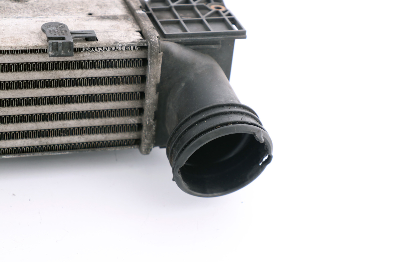 BMW E90 E91 E92 325d 330d Intercooler Refroidisseur 7800680