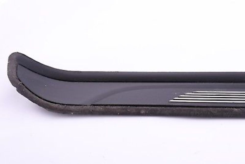 BMW 1 Series E81 E82 M Sport Strip Trim Cover Piece Front Right O/S 8045292