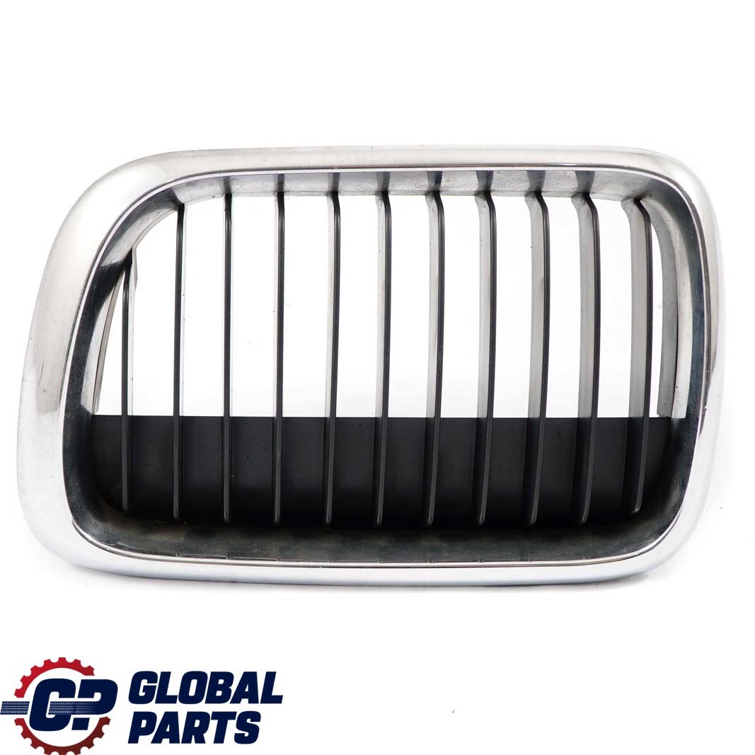 BMW 3 E36 Grille Decorative Cadre Chrome a Gauche 8195091