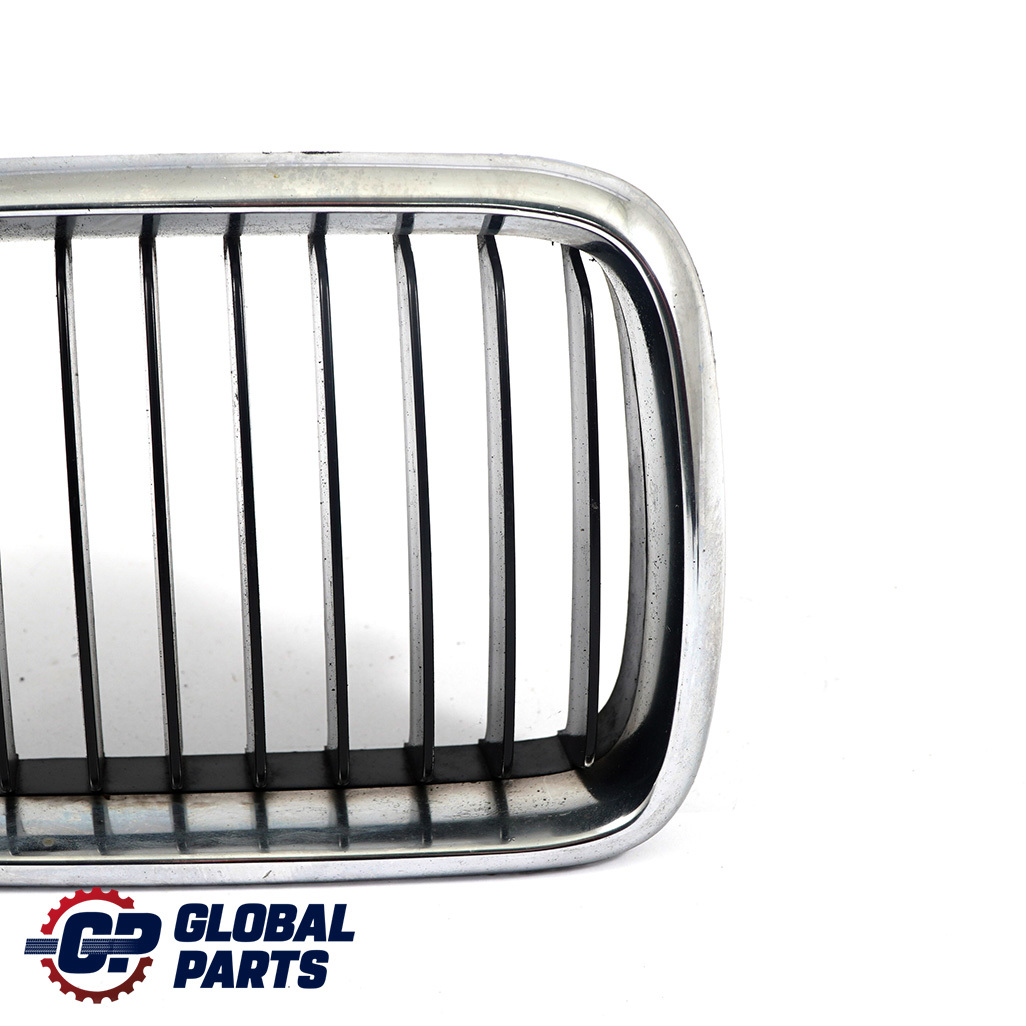 BMW 3 E36 Grille Decorative Cadre Chrome Droite 8195092