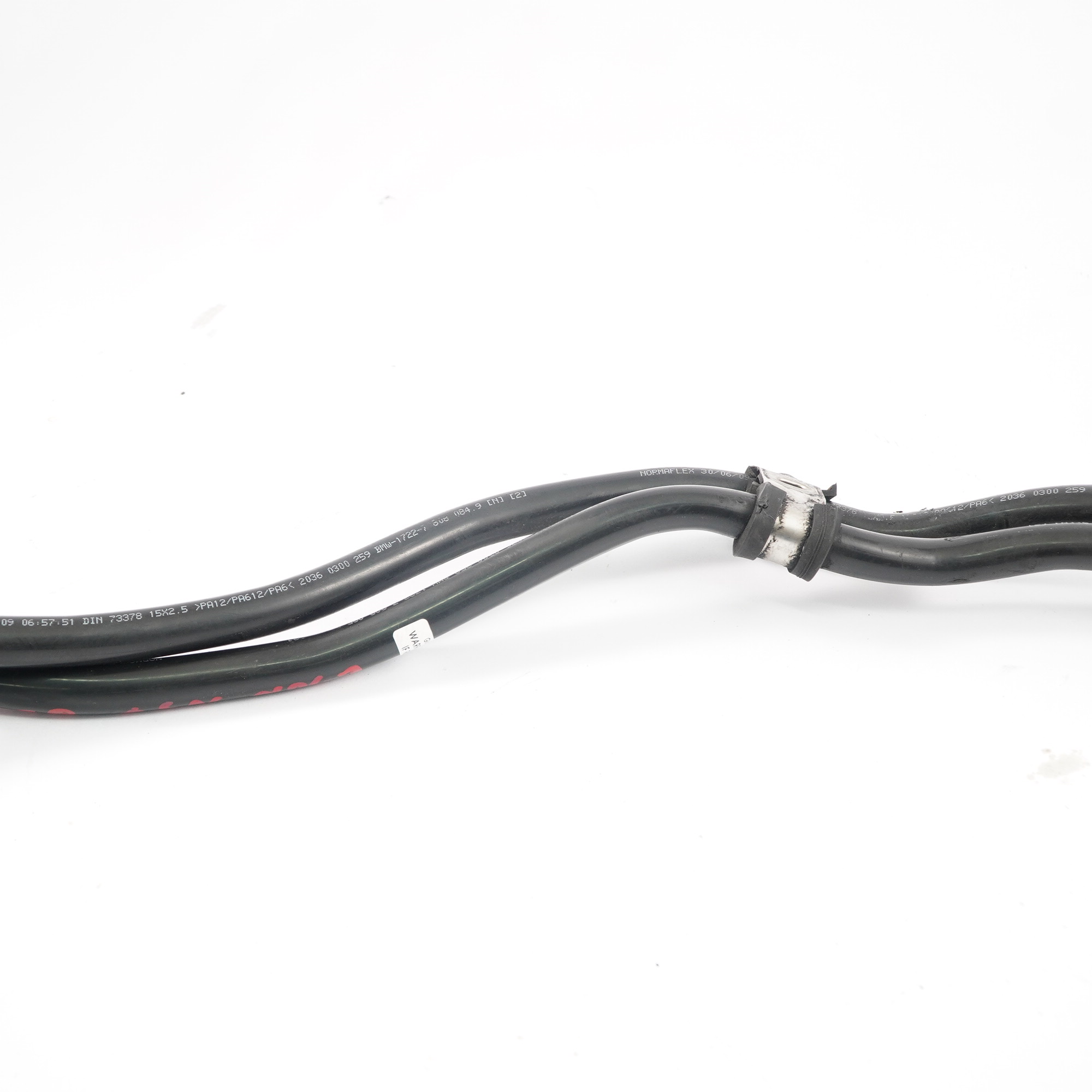 BMW 3 7 er E90 E91 LCI E92 F01 N57 Conduite du radiateur d'huile 8509432