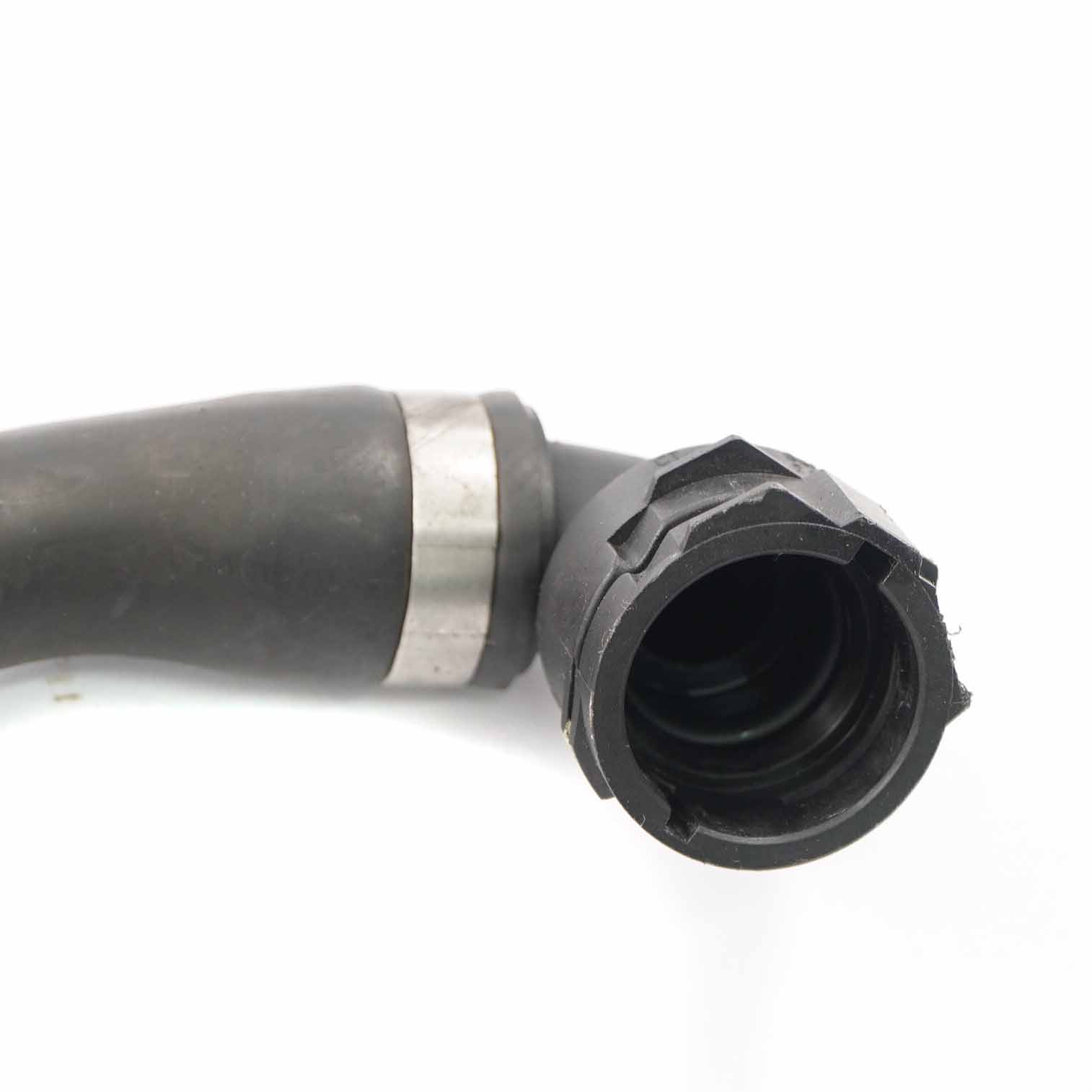 Tuyau de refroidissement BMW F20 F30 F31 LCI Petrol Engine Coolant Pipe 8634283