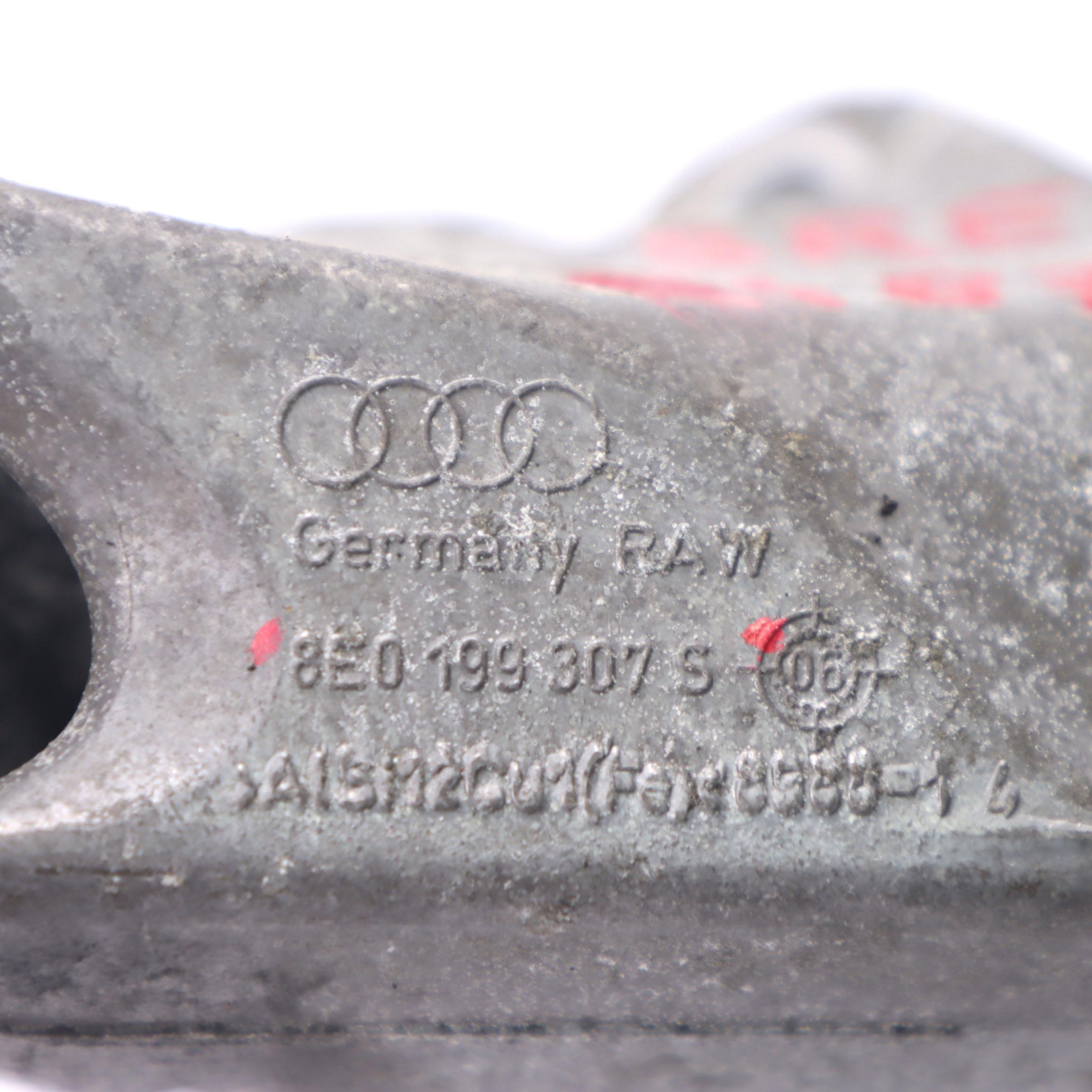 Support Moteur Audi A4 B7 2.0 TDI Diesel Support Carrier 8E0199307S