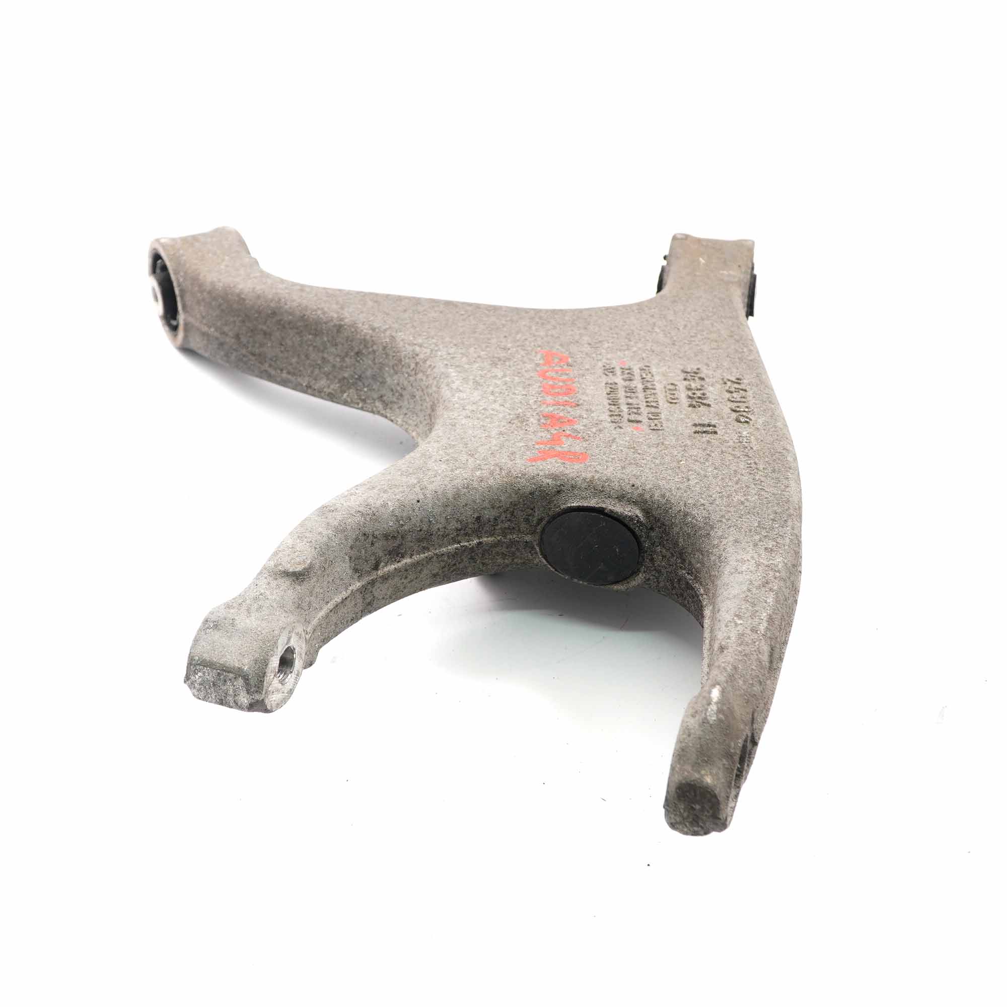 Audi A4 B8 Wishbone arrière de contrôle inférieur essieu droite 8K0505312J