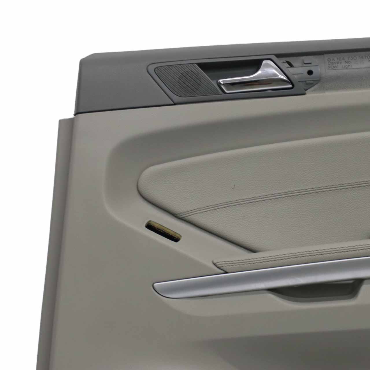 Mercedes ML W164 Carte de Porte Arrière Droite Panneau Couverture A1647301470