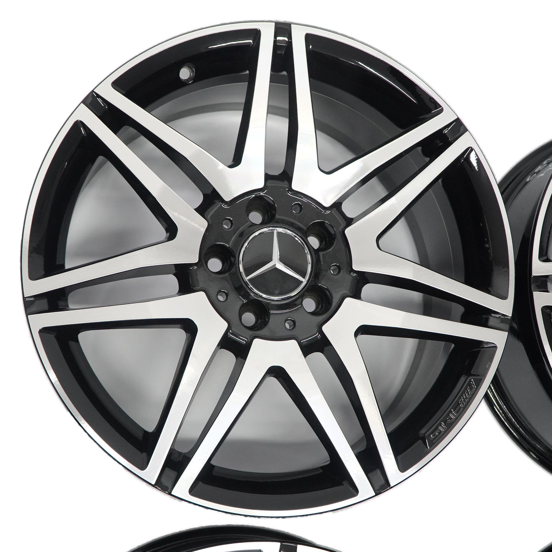 Mercedes W204 4x AMG Jante en alliage 18" 7,5J/8,5J 7 à doubles branches polies