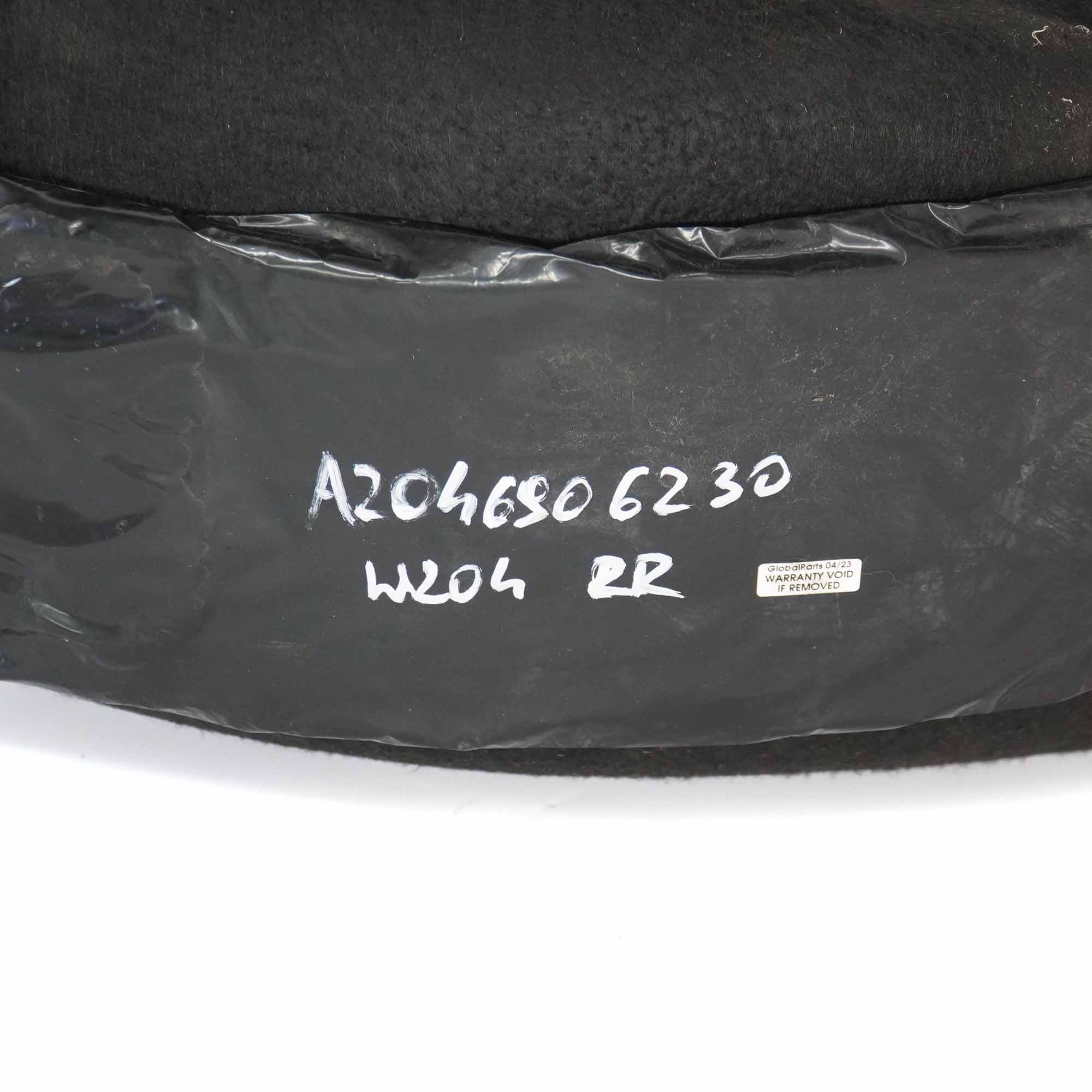 Mercedes W204 Passage de roue arrière droit A2046906230