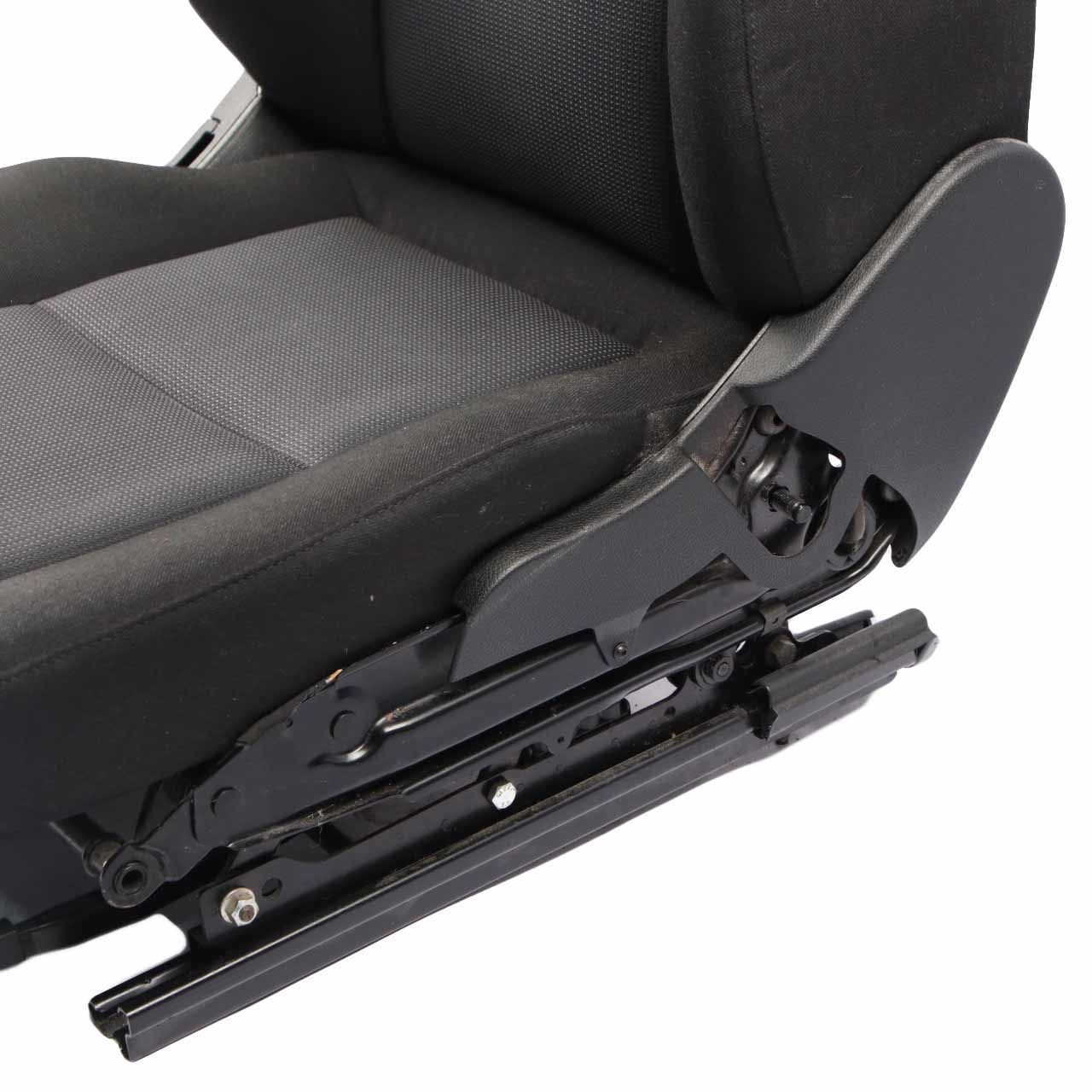 Front Seat Mercedes W204 Saloon Touring Fabric Aberdeen Cloth Black Right O/S