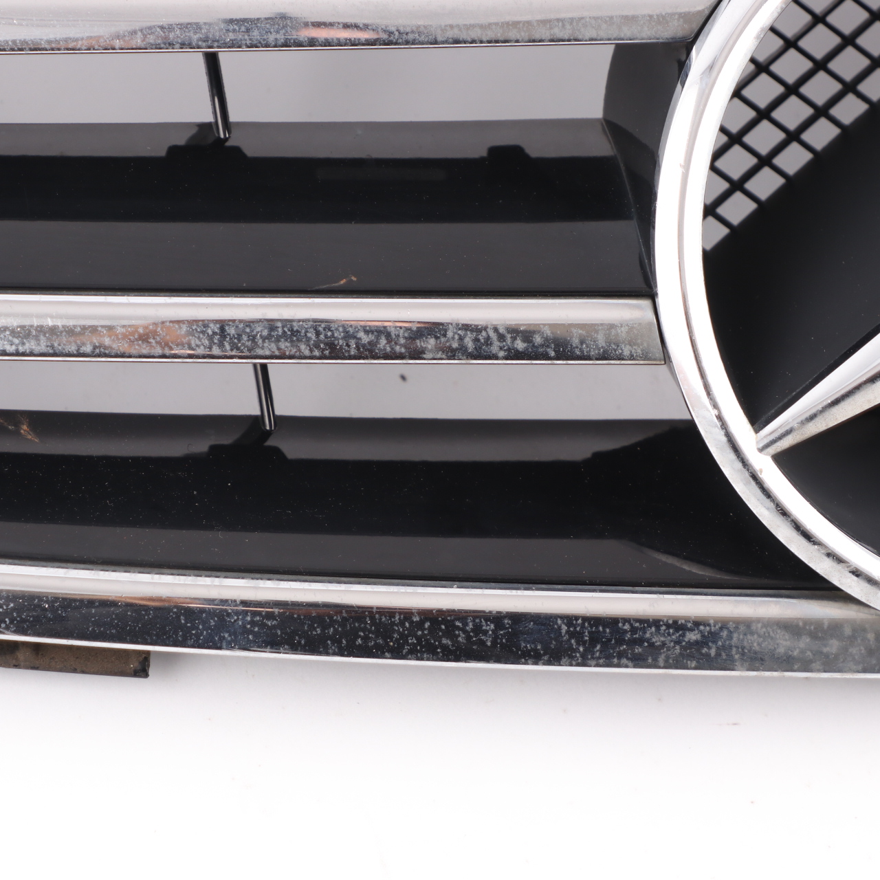 Mercedes W209 Grille Avant Capot Radiateur Capot Panneau Chromé A2098800123