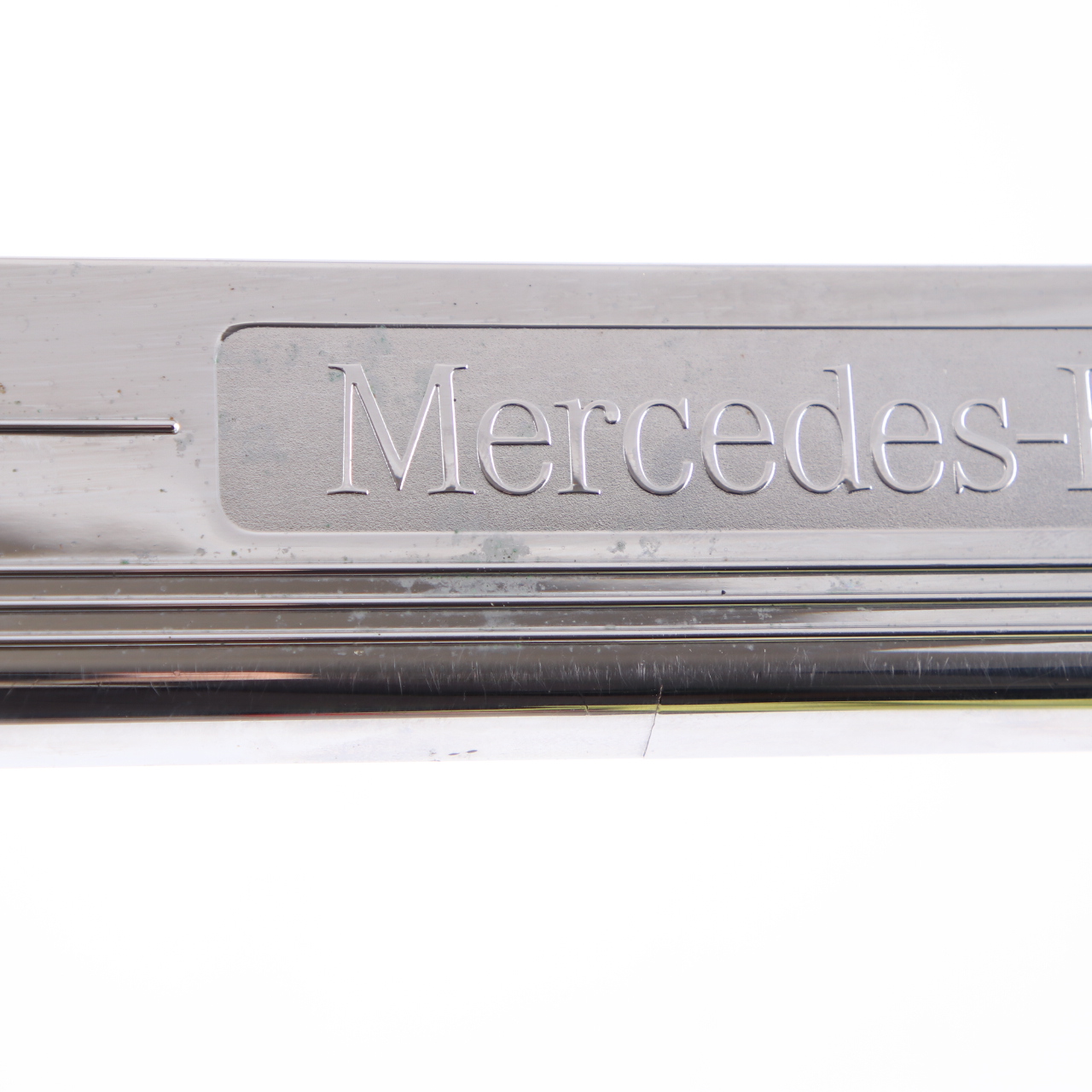 Seuil de porte Mercedes W211 CLS W219 Couvercle dentrée avant droite A2196800235