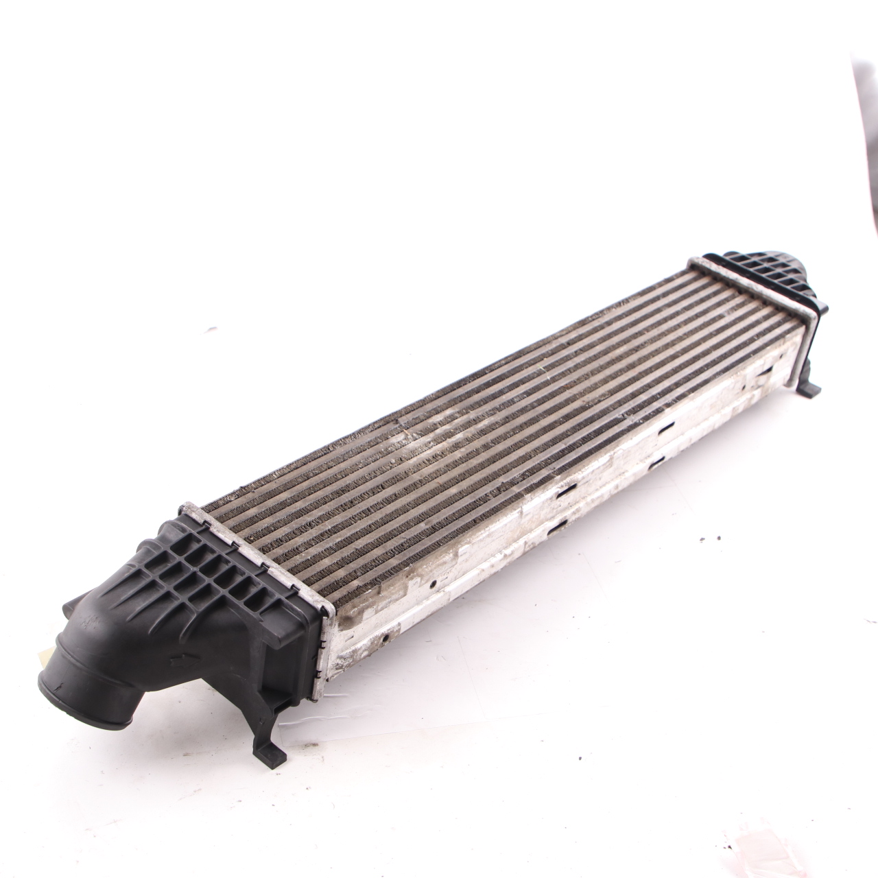 Mercedes W221 OM642 Refroidisseur d'air de suralimentation Radiateur A2215001000