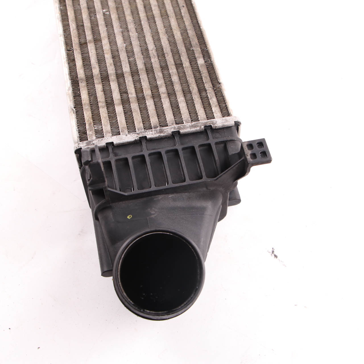 Mercedes W221 OM642 Refroidisseur d'air de suralimentation Radiateur A2215001000