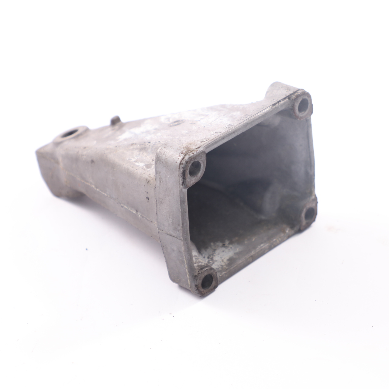 Support de moteur Mercedes W901 OM601 Support de support droit A6012233504