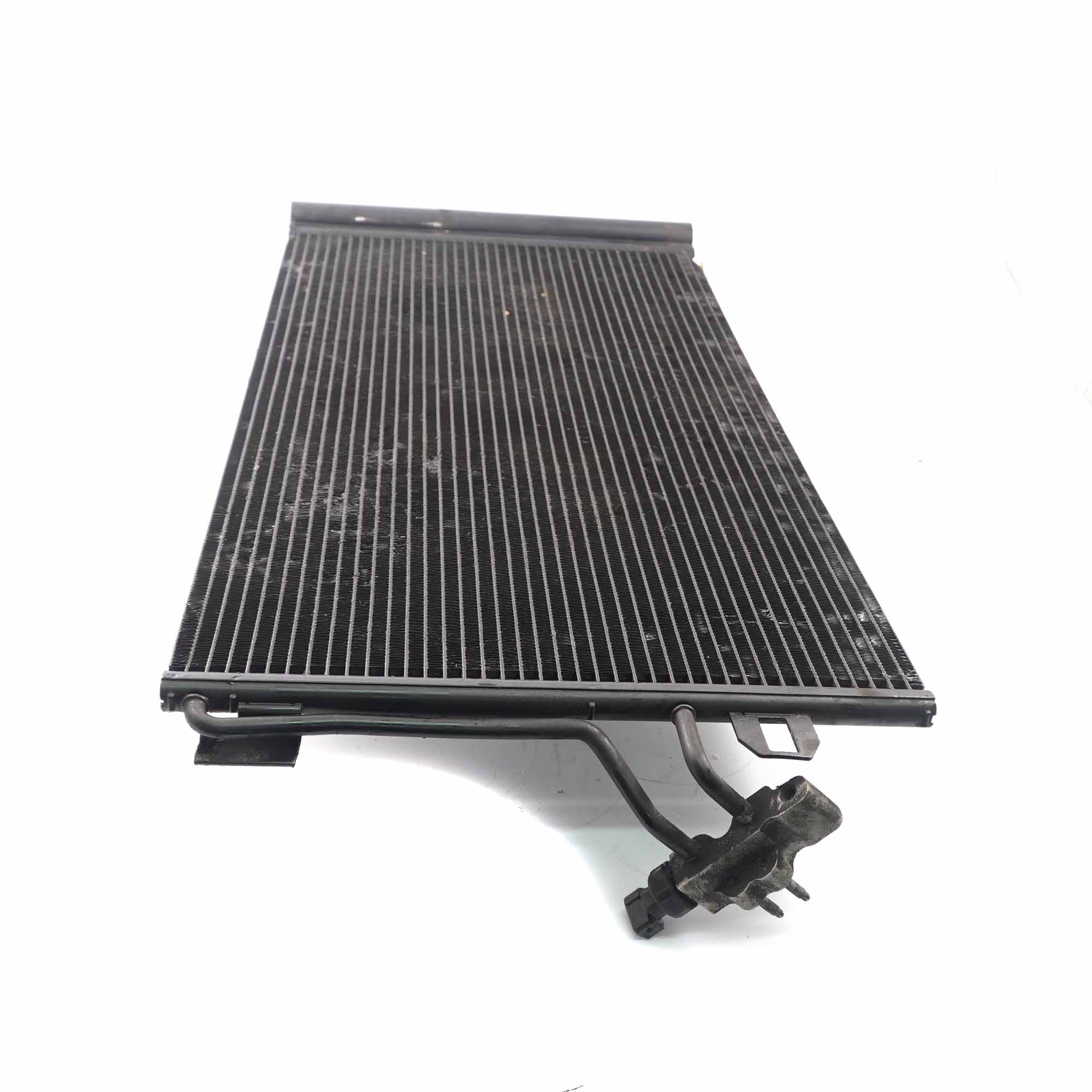 Mercedes W639 Climatisation Refroidissement Radiateur Condenseur A/C A6398350800