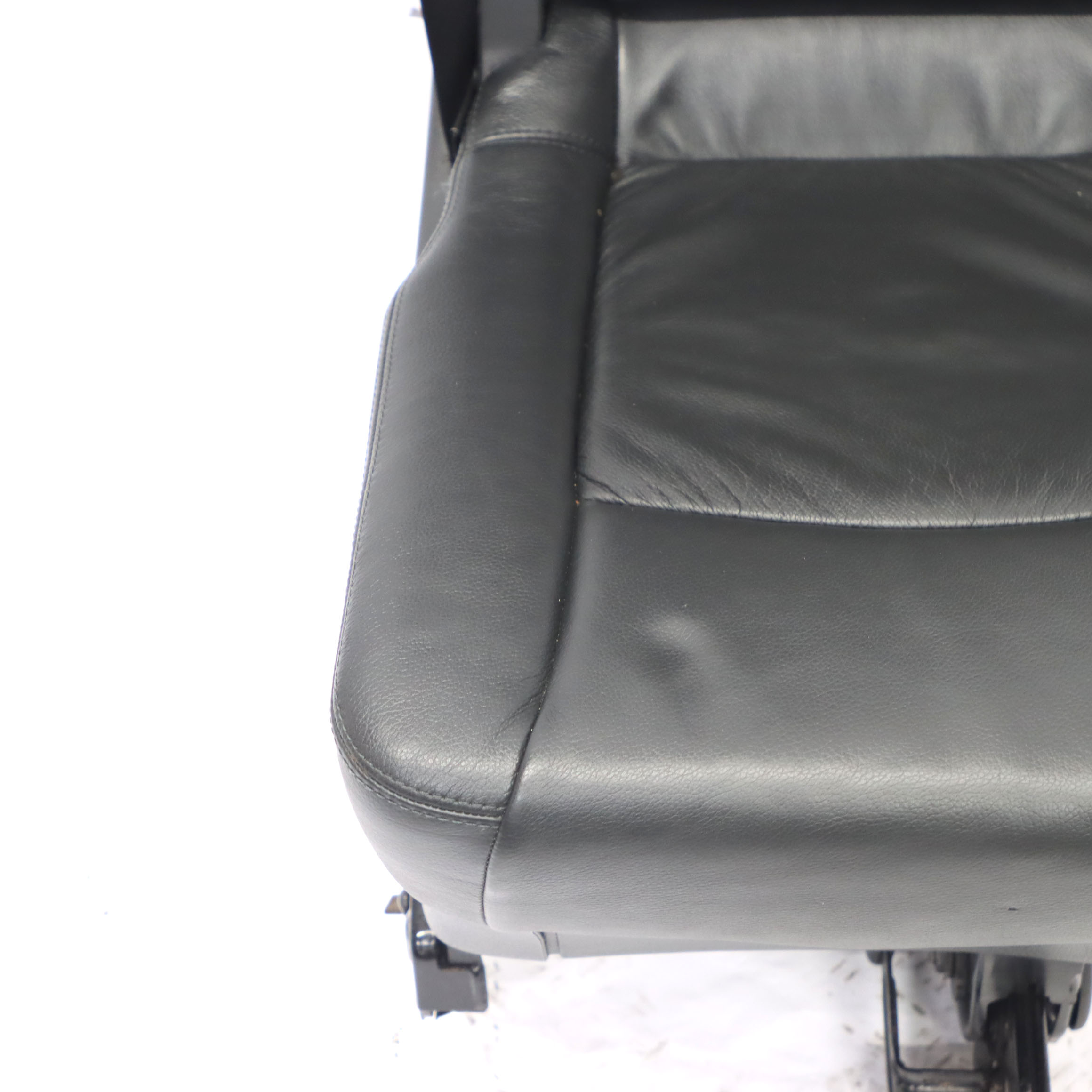 Mercedes W639 Rear Seats Three Seater Seat Bench Left Part N/S Leather Luxury