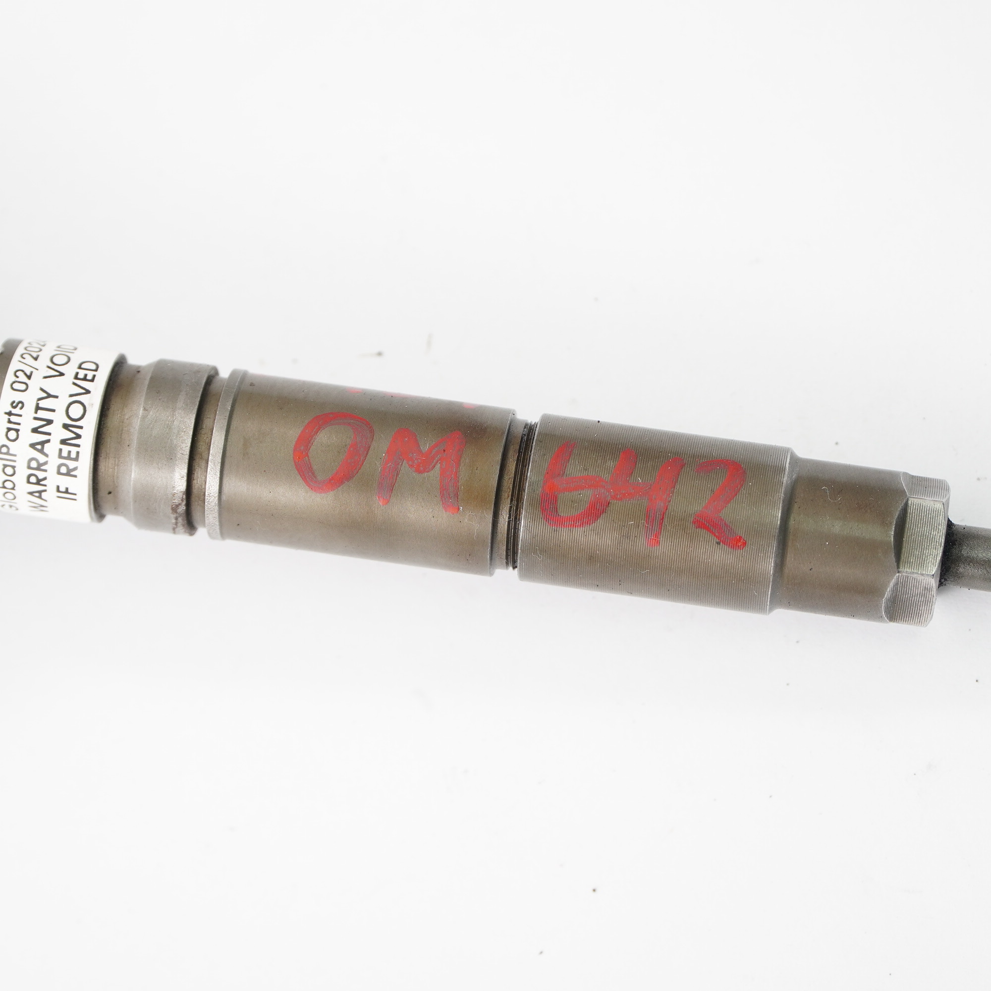 Injecteur carburant Mercedes W164 W204 W211 OM642 Buse d'injection A6420700487