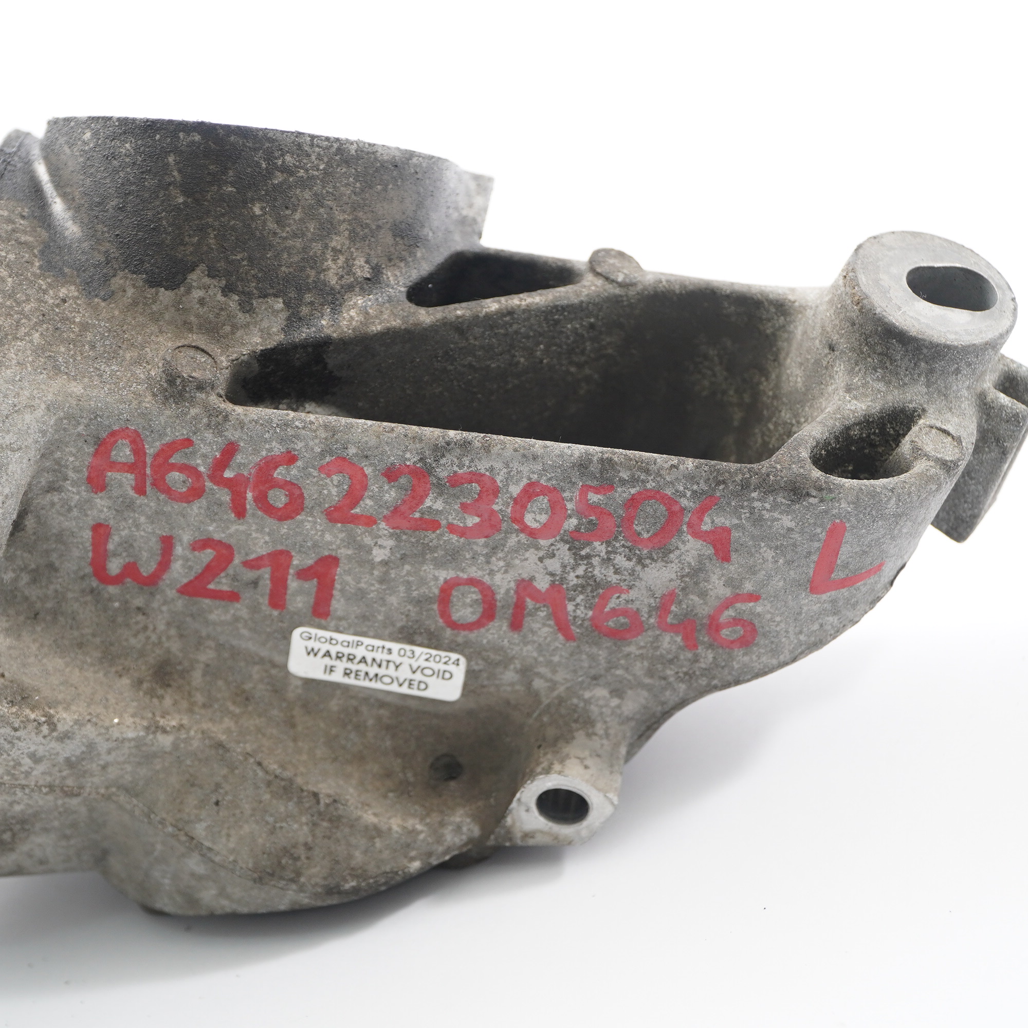 Carrier Mercedes W211 Diesel OM646 Support Moteur Gauche A6462230504