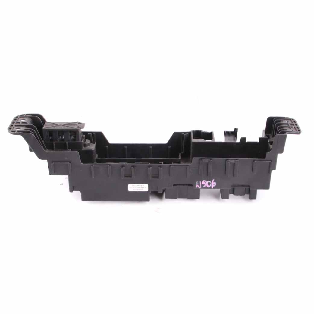 Mercedes W906 Boîte de distribution de fusibles sur support A9065420044