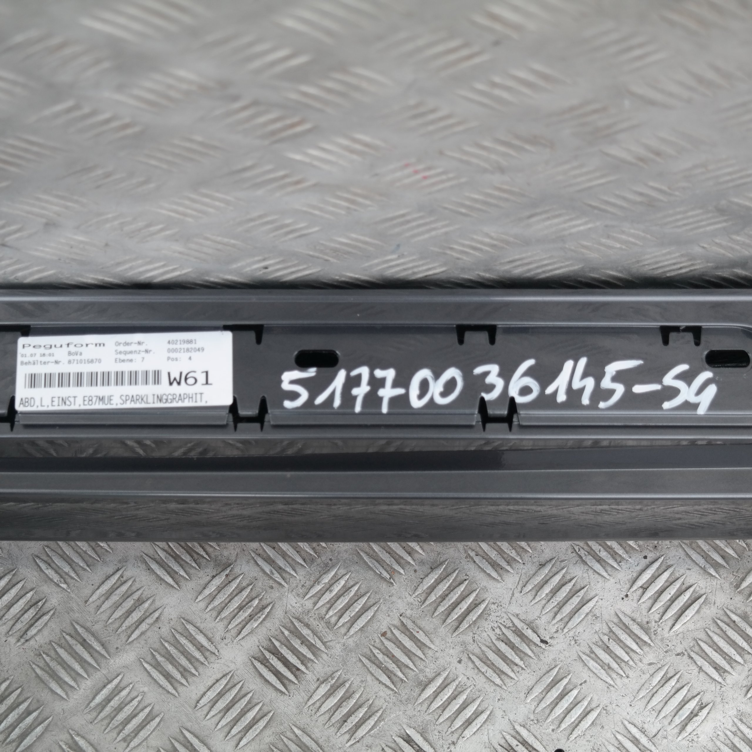 BMW E87 LCI Bas de Porte Couverture Seuil A Gauche Mousseux de Graphite